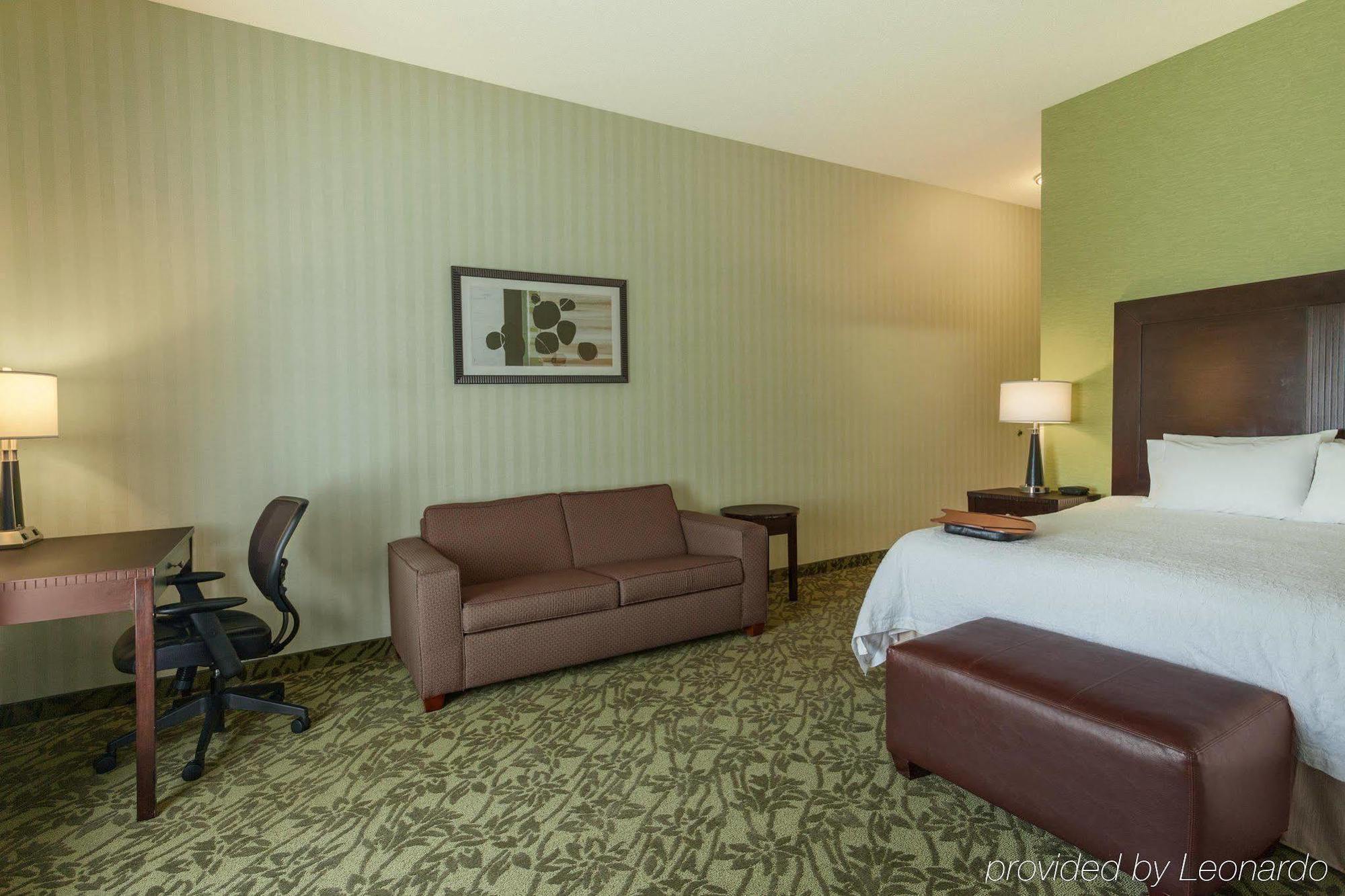 Hampton Inn Detroit Roseville Clinton Township Buitenkant foto